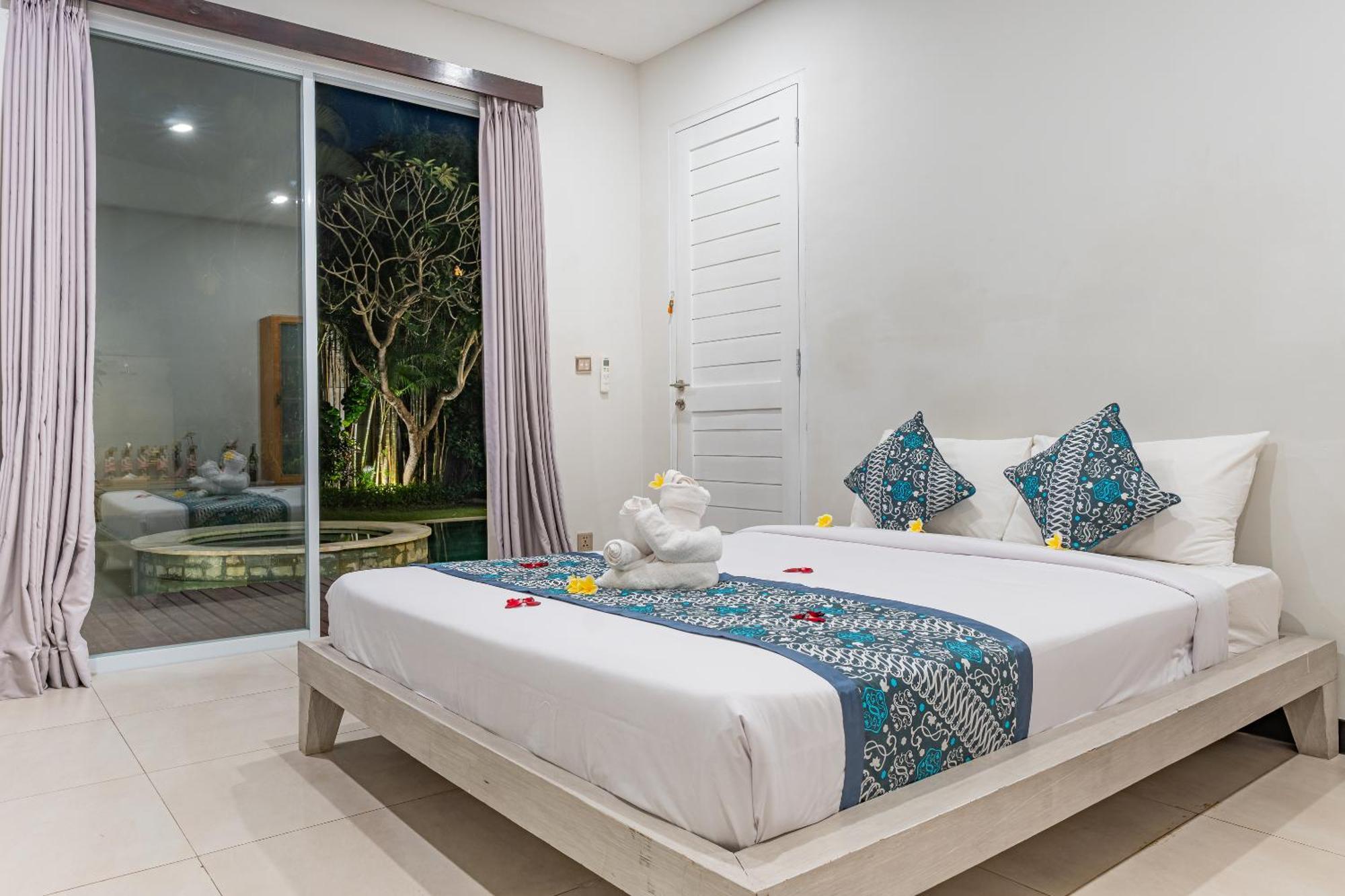 Luxury - Villa K - Central Seminyak ภายนอก รูปภาพ