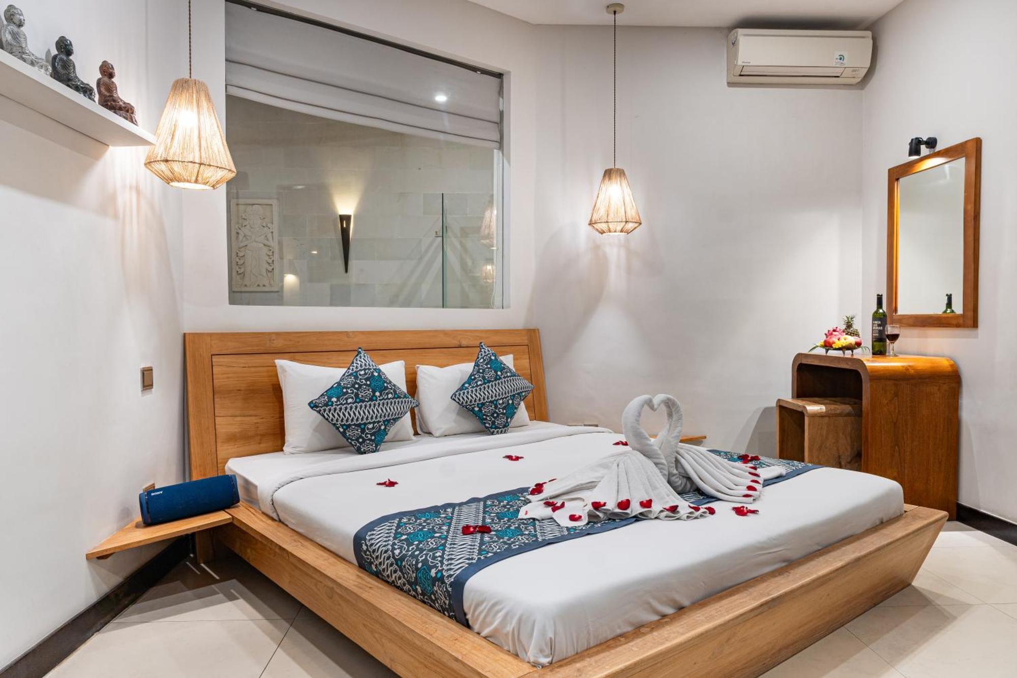 Luxury - Villa K - Central Seminyak ภายนอก รูปภาพ
